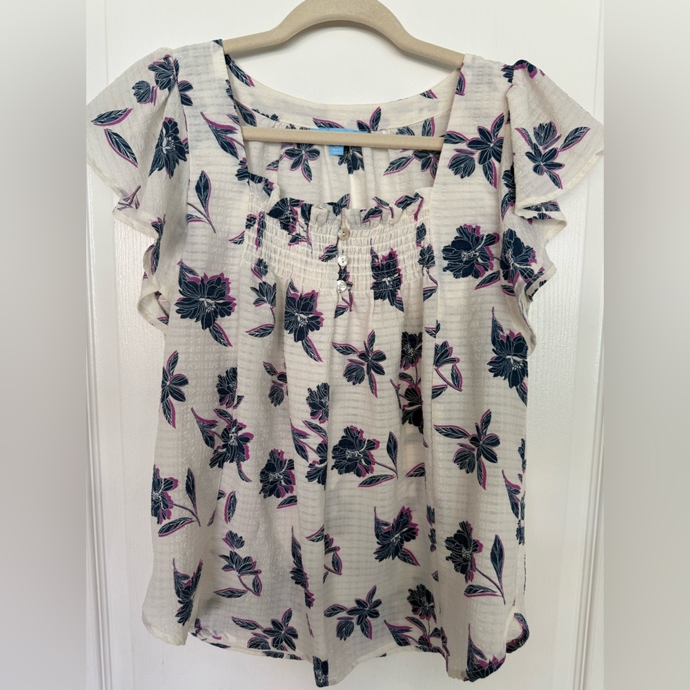 Draper James Floral Blouse Blue White Cap Sleeve Top Medium Feminine Preppy
